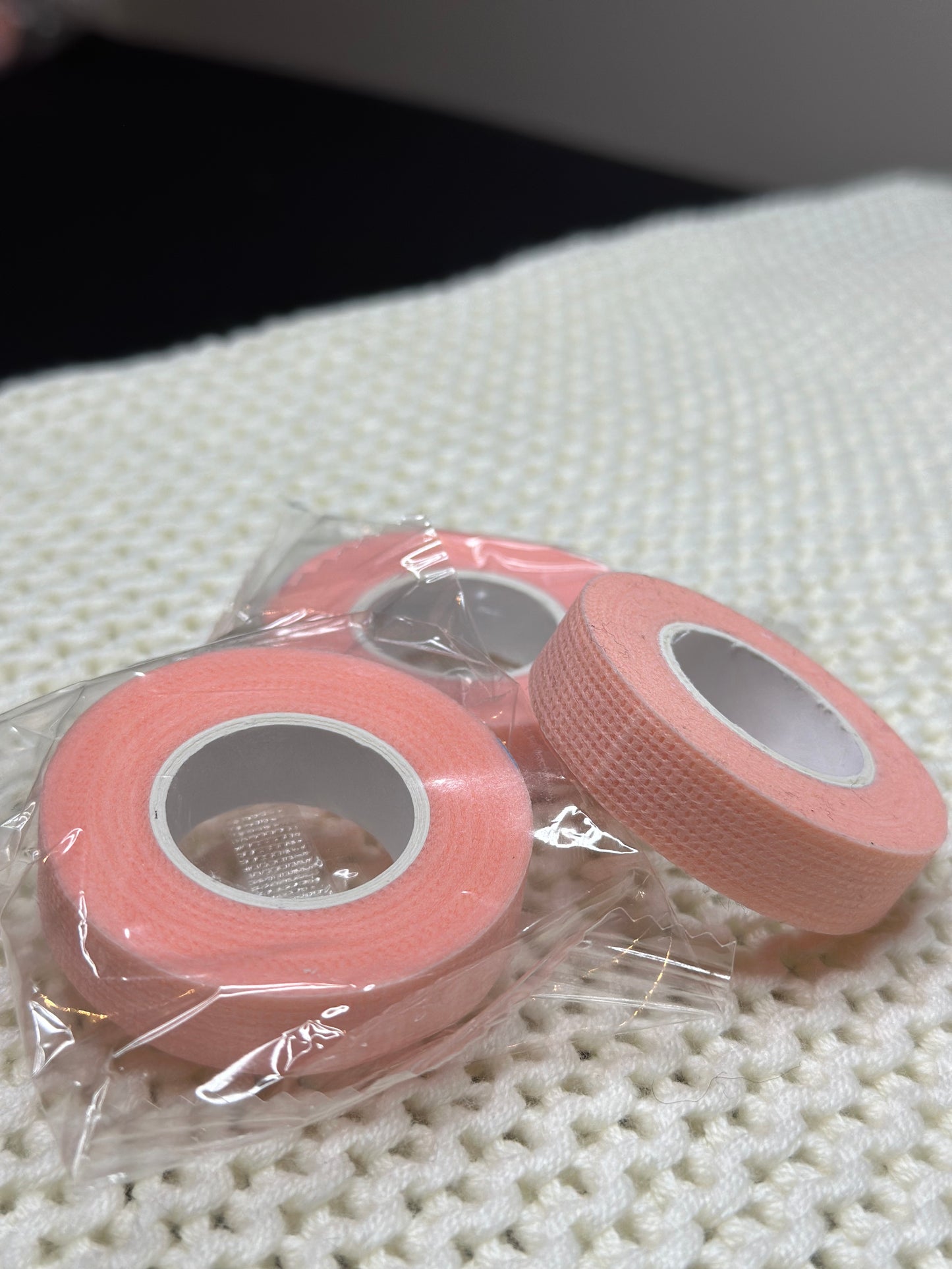 Mikropore tape